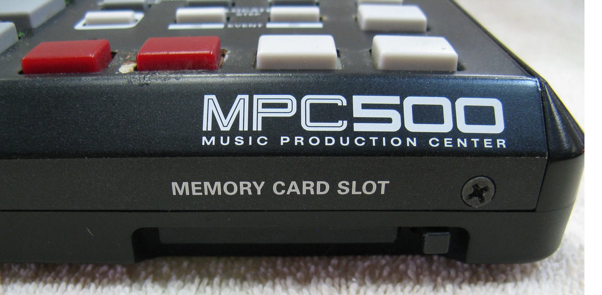 Akai MPC500 Portable Music Production Center