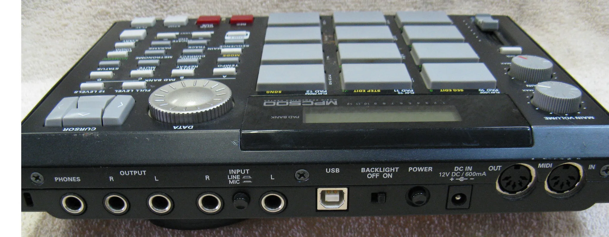 Akai MPC500 Portable Music Production Center