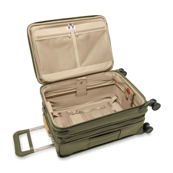 Briggs & Riley Baseline Essential Carry-on Spinner