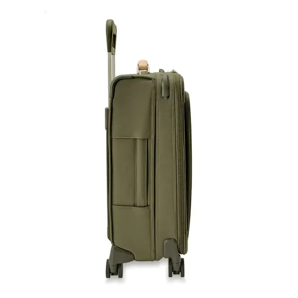 Briggs & Riley Baseline Essential Carry-on Spinner