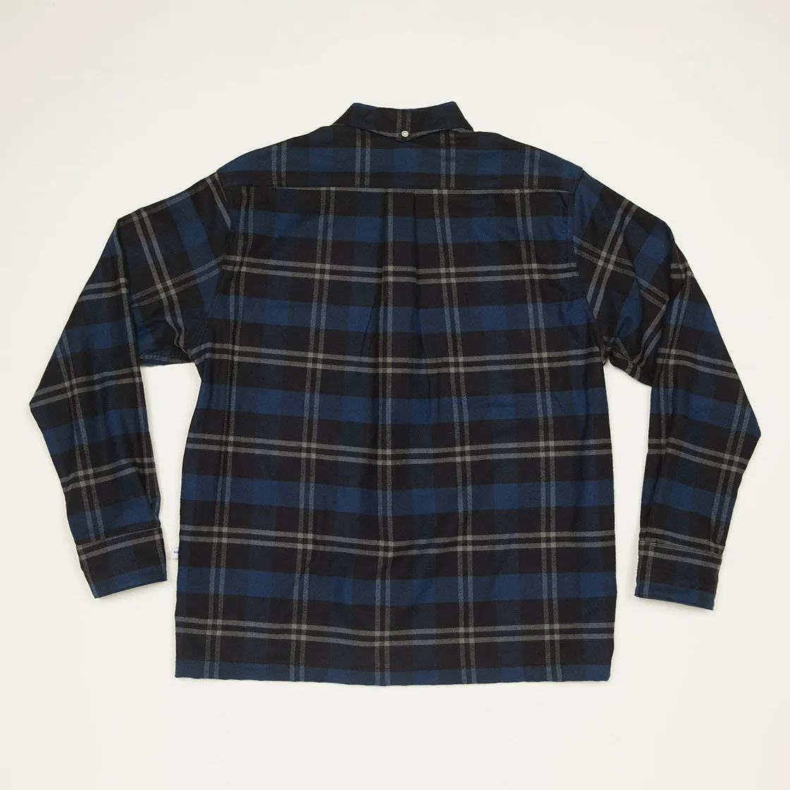 Convertible Collar Button-down Shirt (Navy x Black)