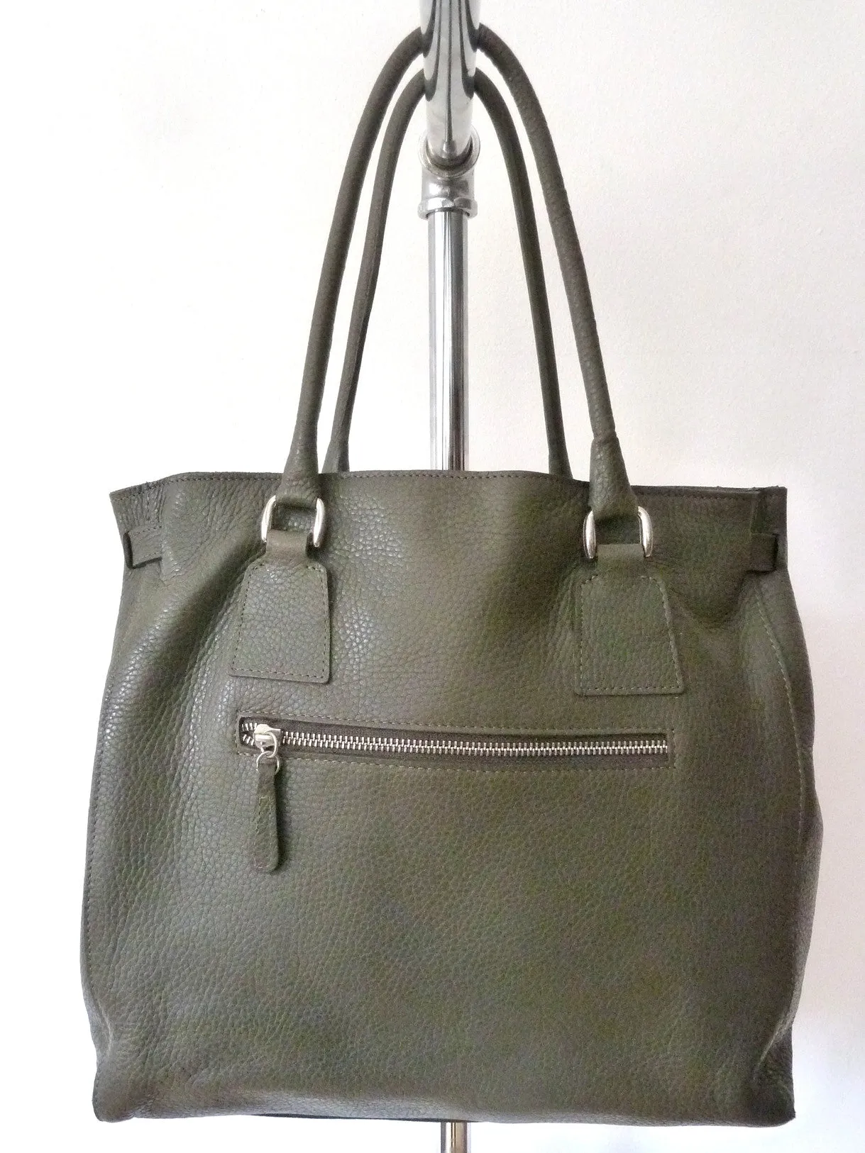 Doble Tote Bag Pebble Grain Leather Sand