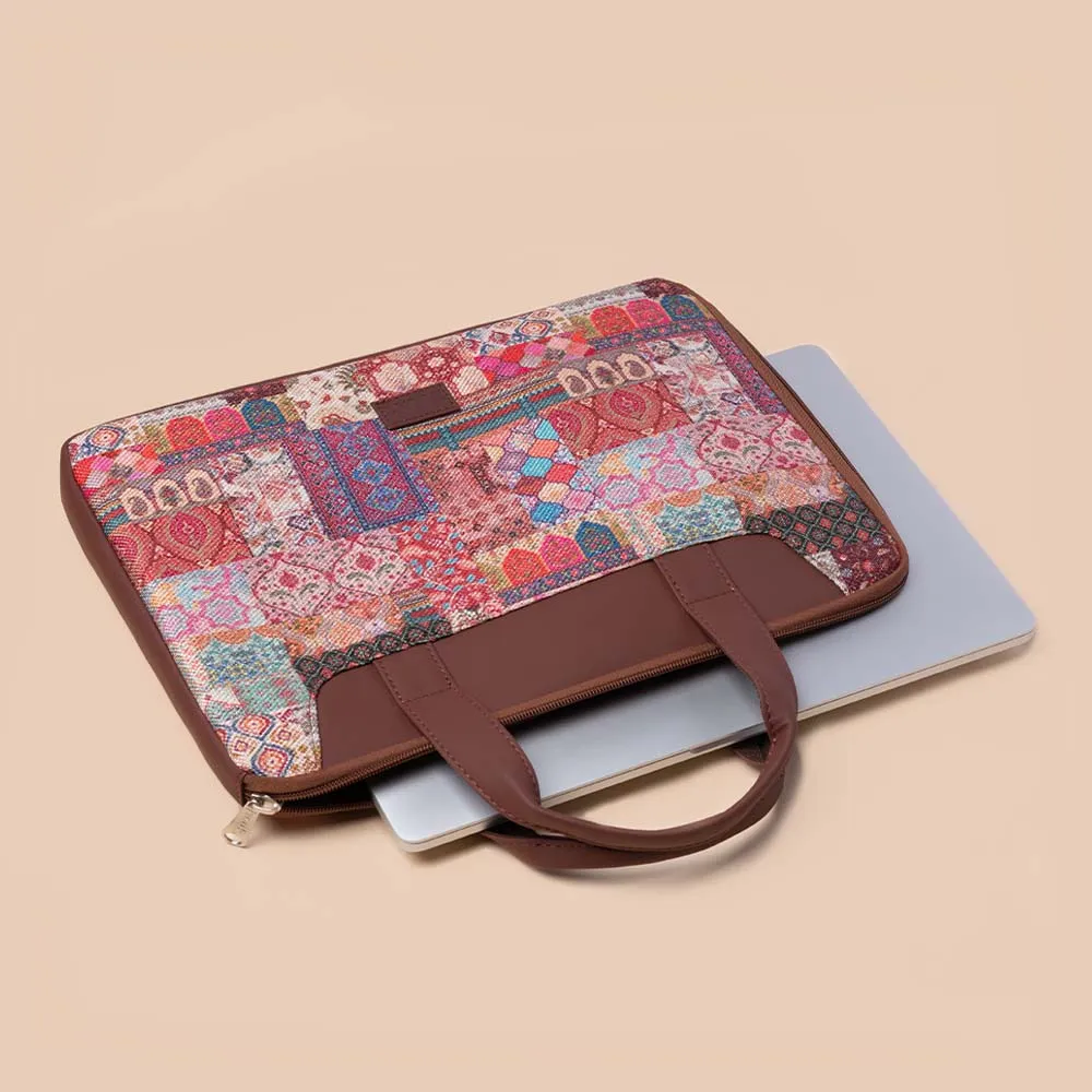 Kutch Gamthi L-Zippered Laptop Sleeve