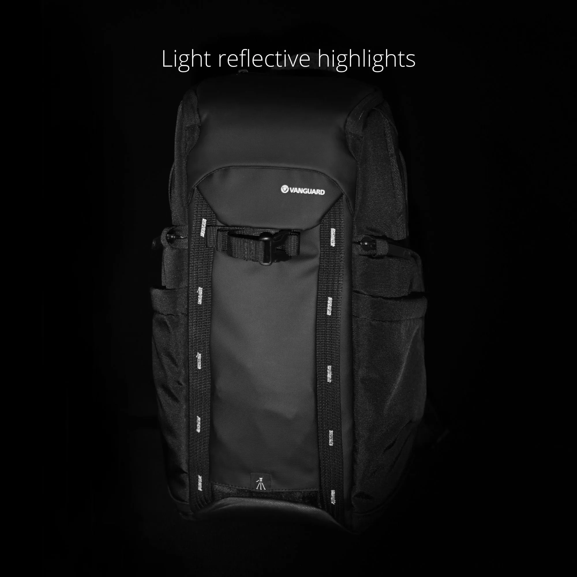 VEO ADAPTOR R48 BK 20 Litre Backpack with USB Port - Rear Access